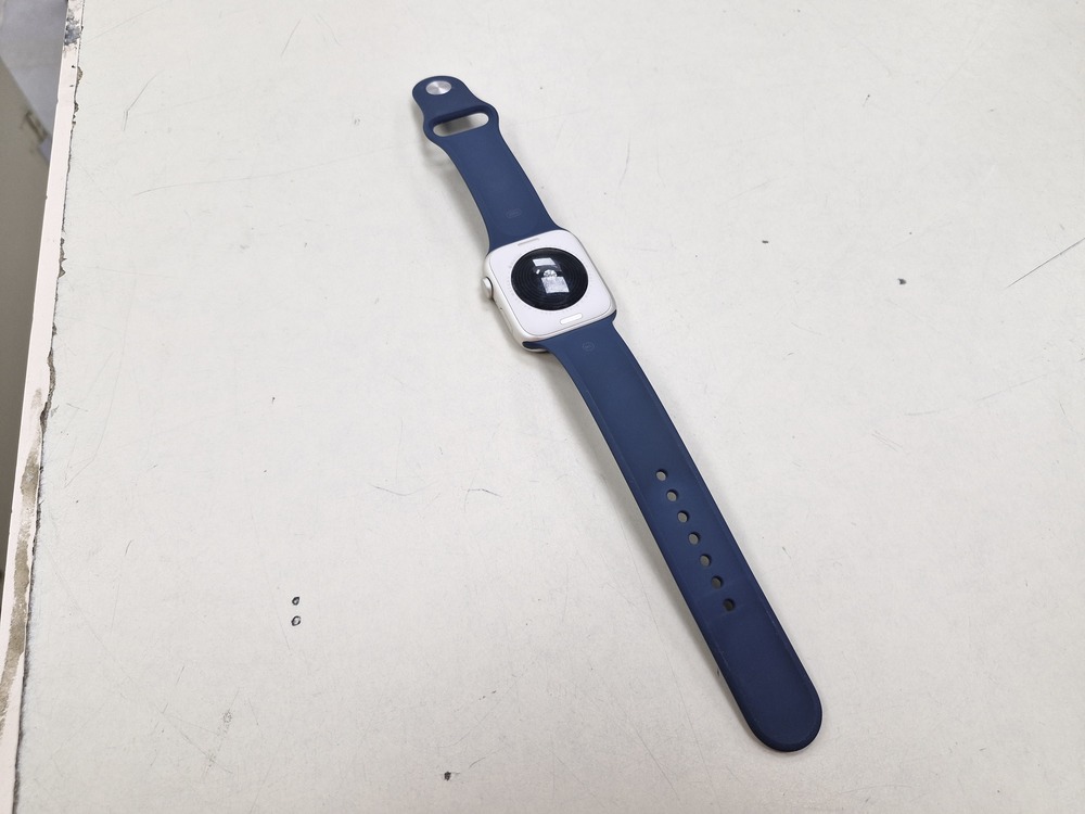 Смарт-часы Apple Watch SE 2022 44mm