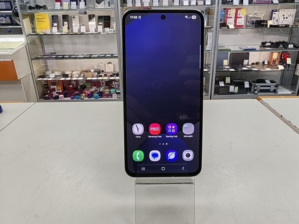 Смартфон Samsung Galaxy S24 FE 8/256