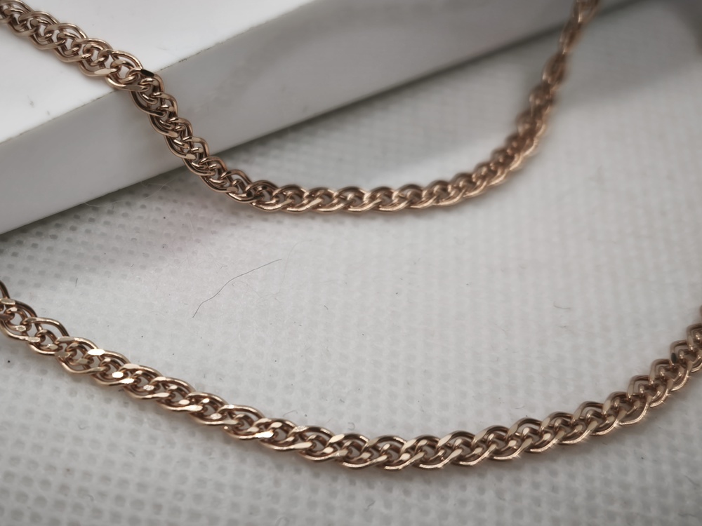 ЦЕПЬ ПУСТОТЕЛАЯ Нона (Au 585)