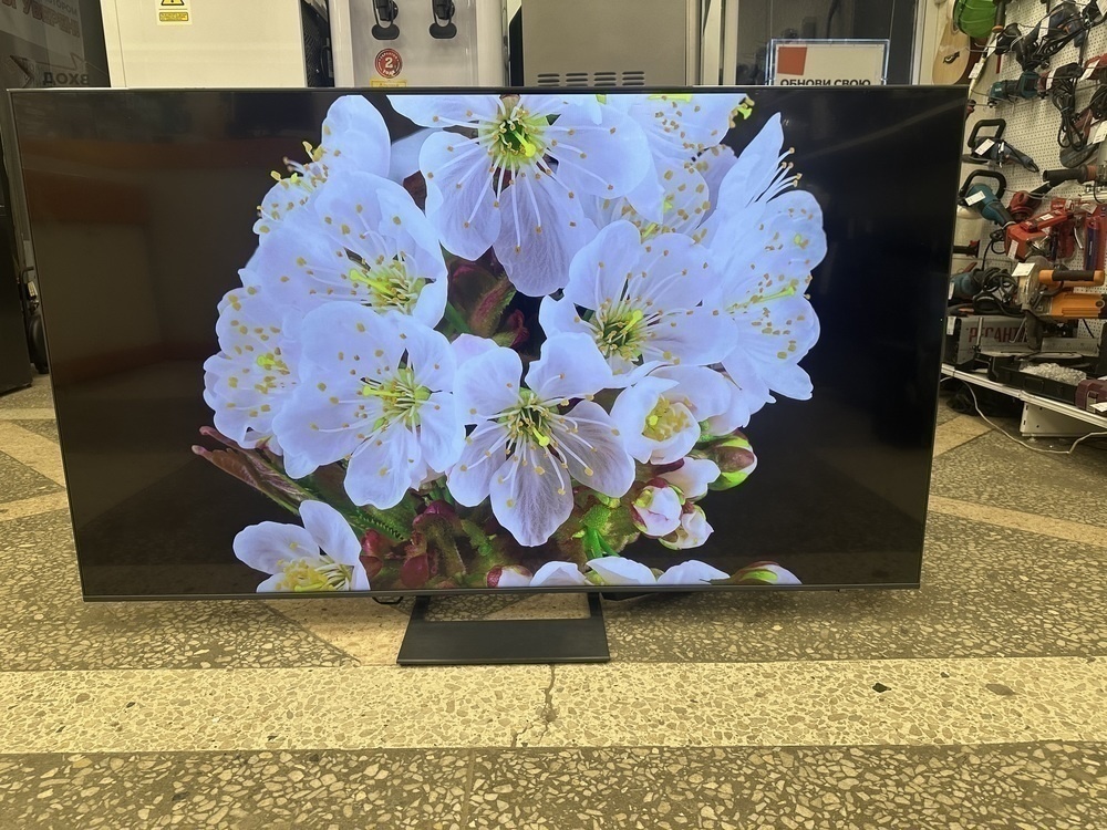 LED Телевизор Samsung UE65CU8500