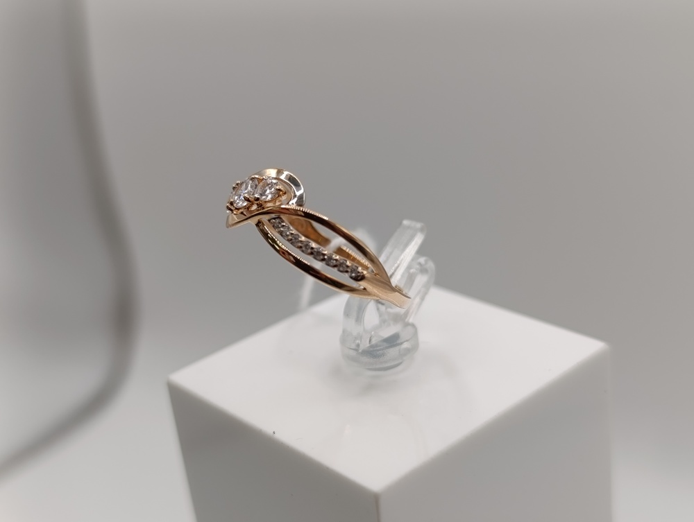 КОЛКМИ585 КОЛЬЦО С КАМНЯМИ (Au 585)