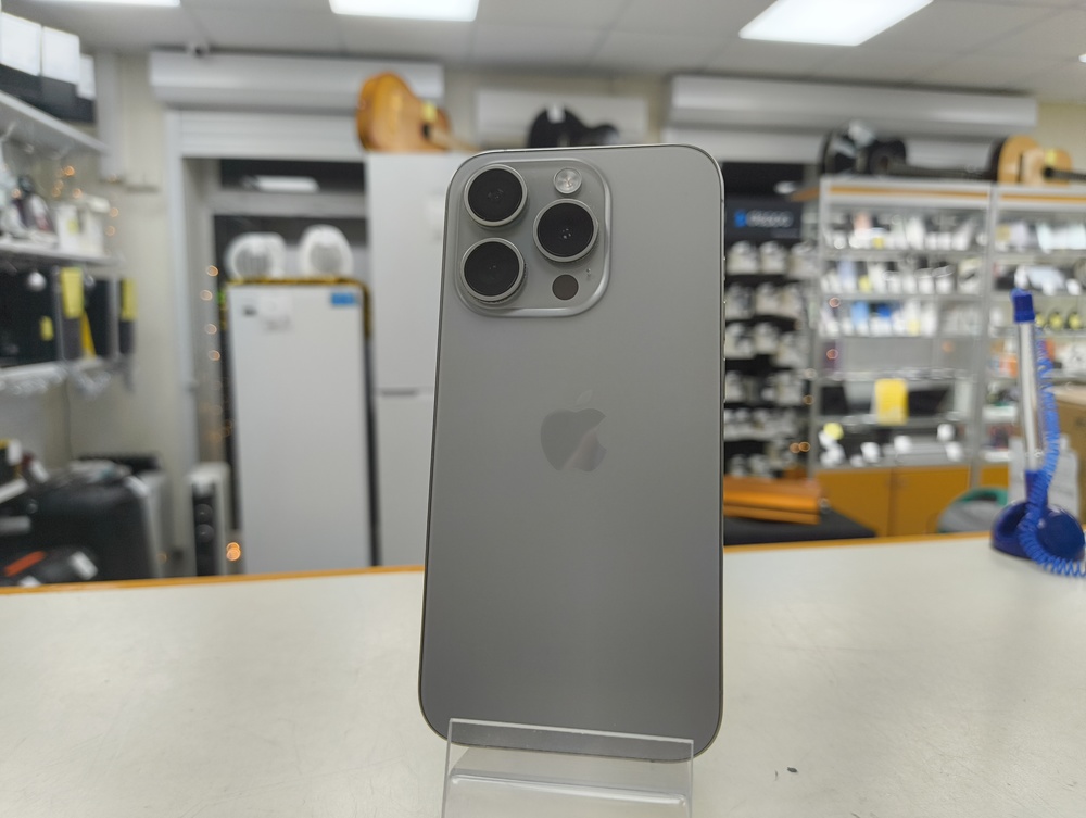 Смартфон Apple Iphone 15 Pro 128Gb