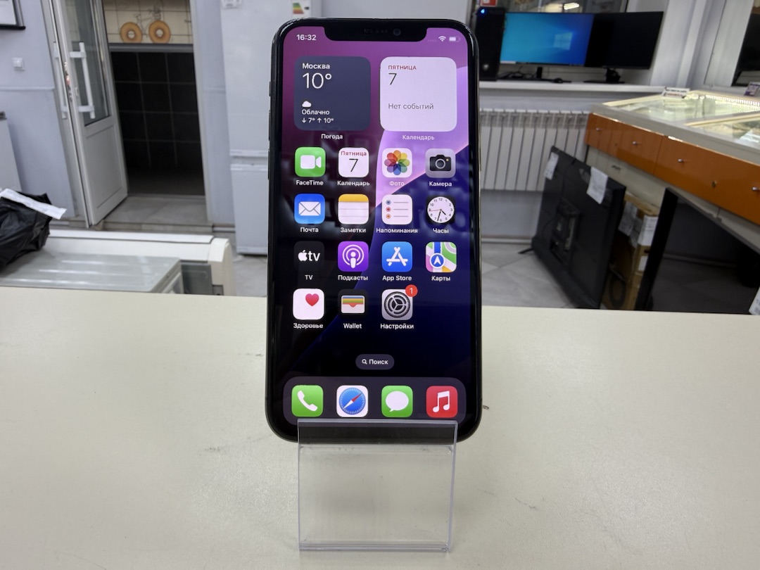 Смартфон Apple iPhone 11 Pro 64Gb