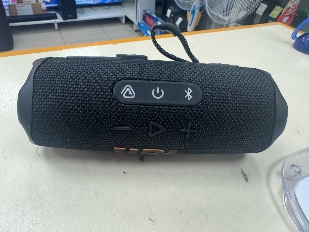Портативная акустика JBL Flip 7