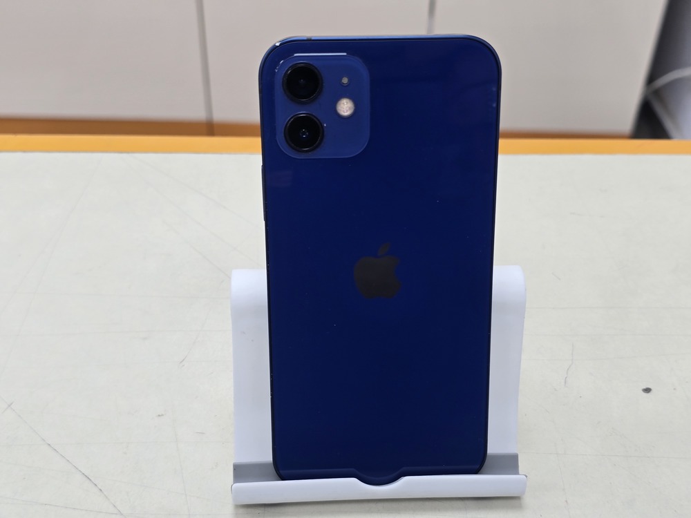 Смартфон Apple iPhone 12 128Gb