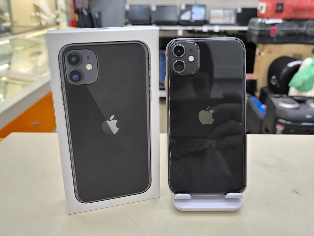 Смартфон Apple iPhone 11 128Gb