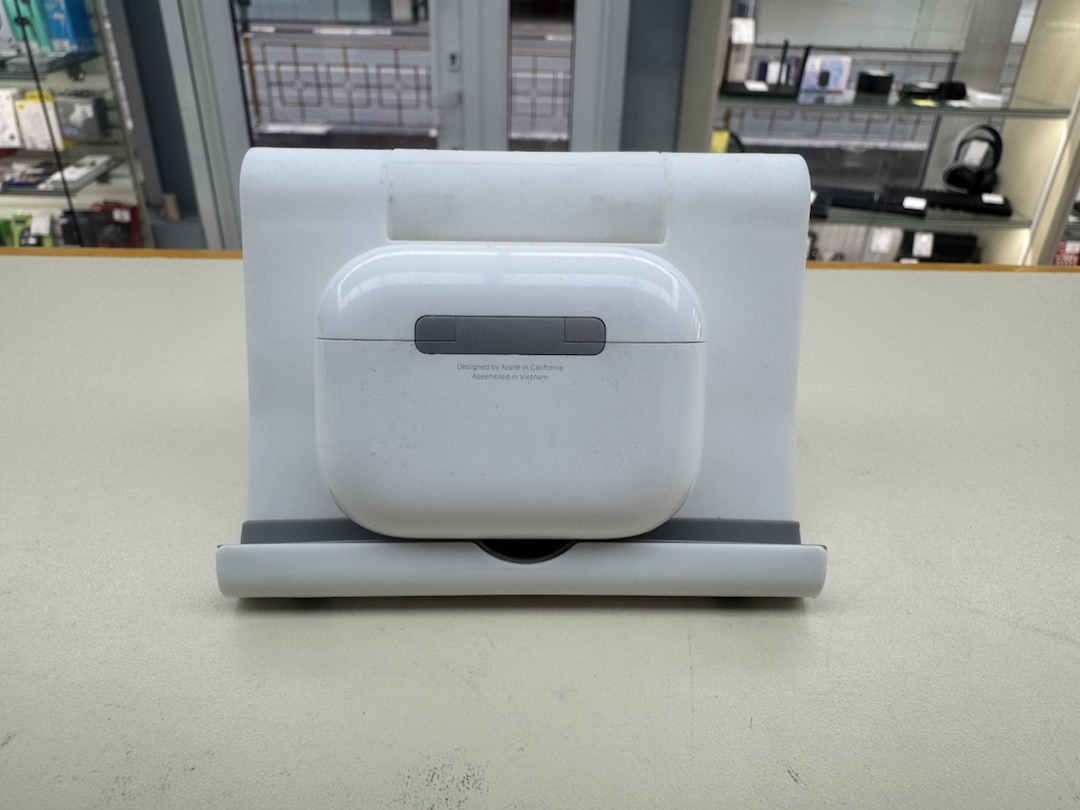 Наушники беспроводные Apple AirPods Pro 3 Gen