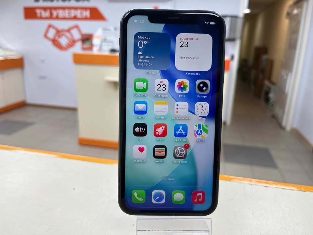 Смартфон Apple iPhone 11 64Gb