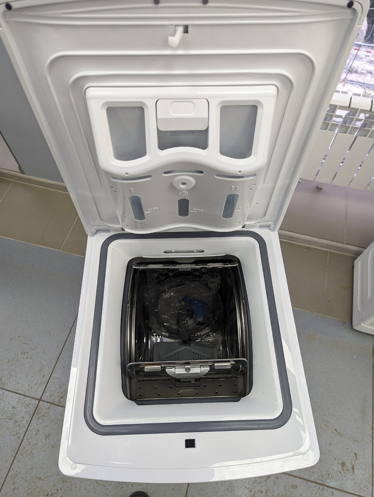 Стиральная машина Midea MFE05W70/W-RU