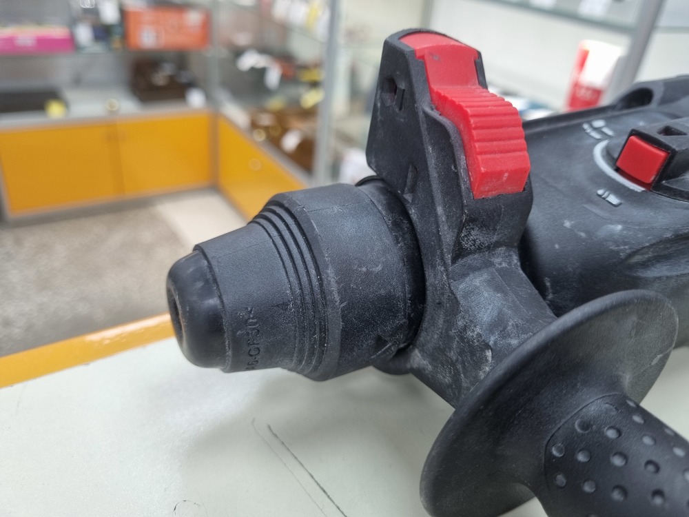 Перфоратор Bosch GBH 2-28