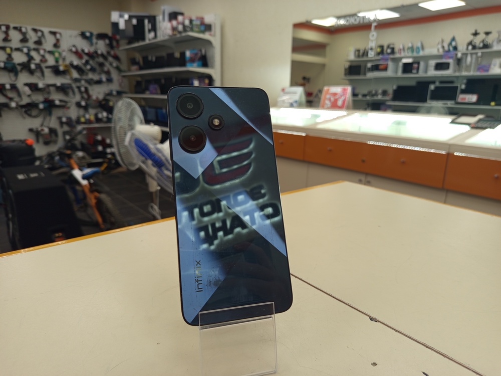 Смартфон Infinix HOT 30i 8/128