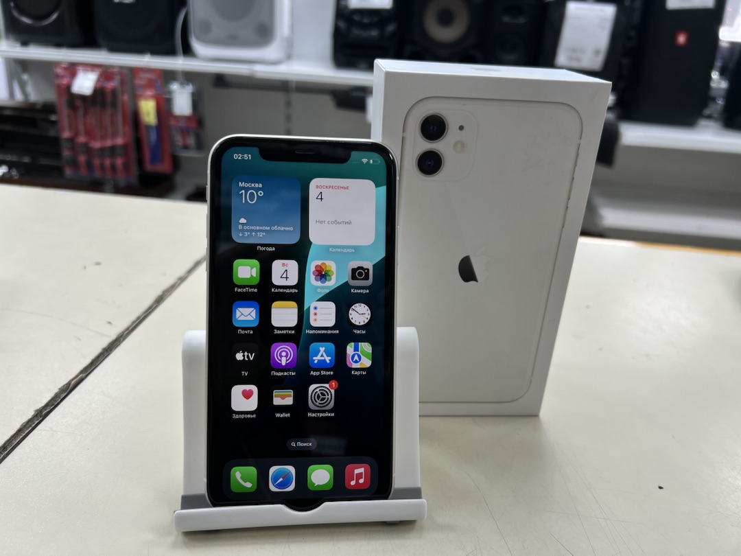 Смартфон Apple iPhone 11 64Gb