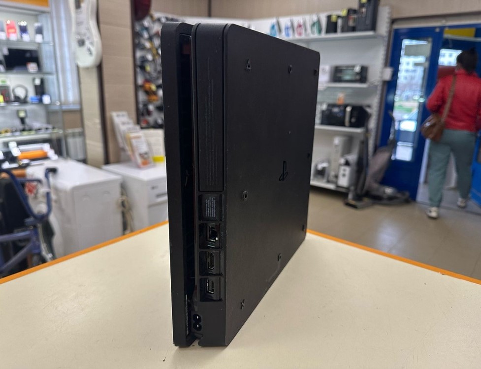 Игровая приставка PlayStation 4 Slim 500GB