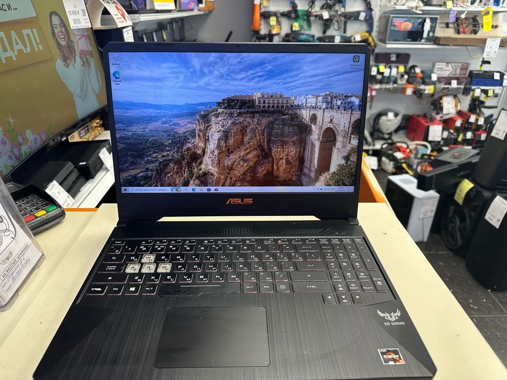 Ноутбук ASUS FX505D; AMD, Ryzen, Ryzen 5 3550H, Nvidia, GeForce GTX 1650, 16 Гб, 500 Гб, Нет