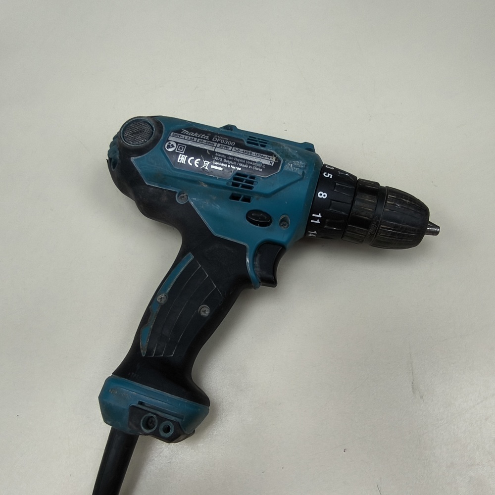 ДРЕЛЬ-ШУРУПОВЕРТ MAKITA DF0300