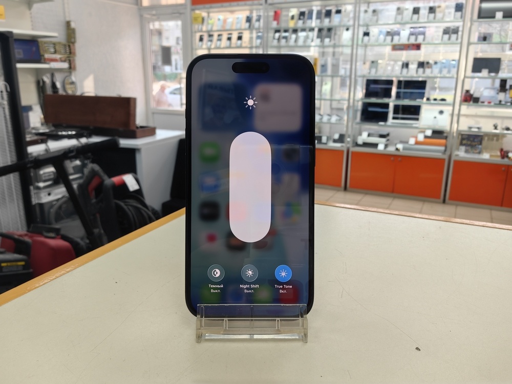 Смартфон Apple Iphone 15 128Gb