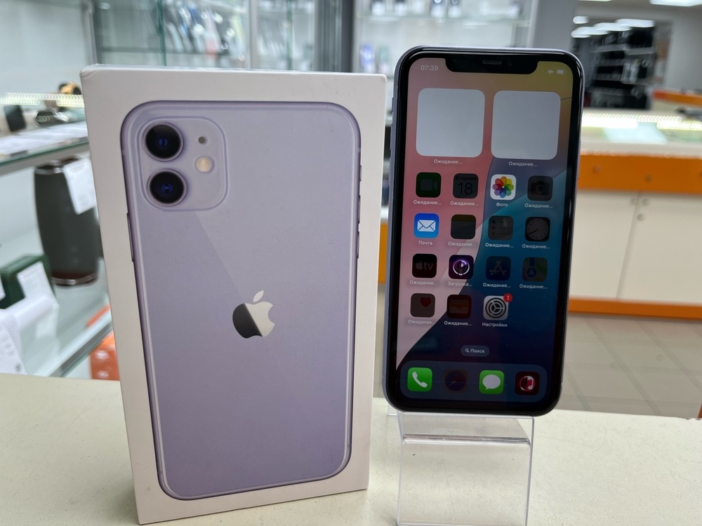 Смартфон Apple iPhone 11 64Gb
