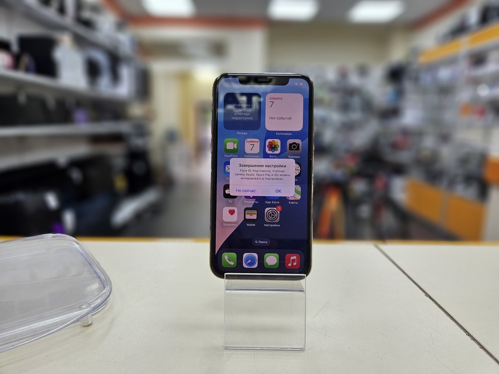 Смартфон Apple iPhone 11 Pro 64Gb