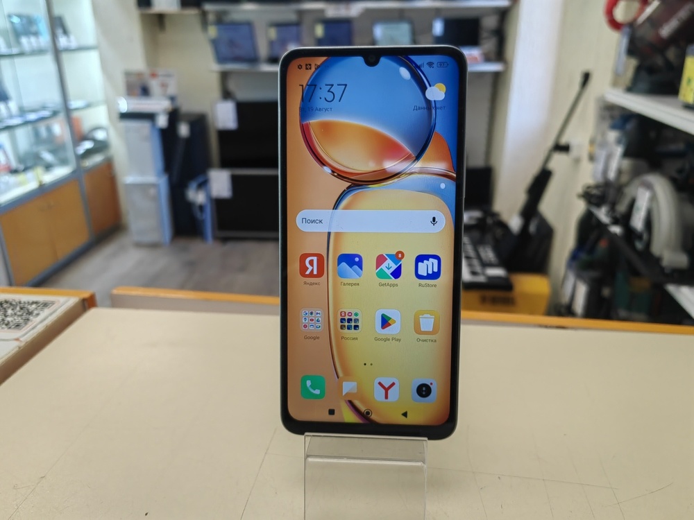 Смартфон Xiaomi Redmi 13C 8/256
