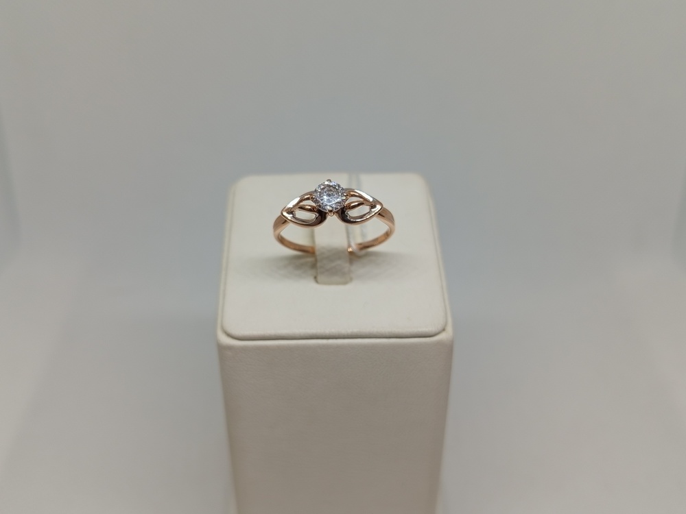 КОЛКМ585 КОЛЬЦО С КАМНЕМ (Au 585)