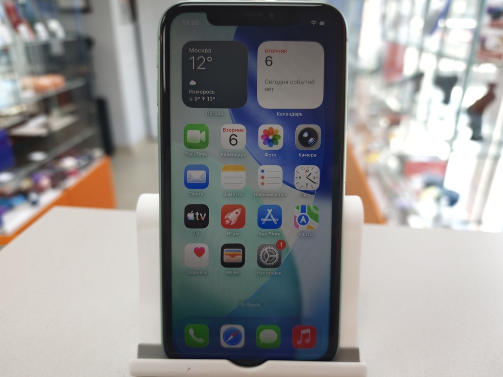 Смартфон Apple iPhone 11 128Gb