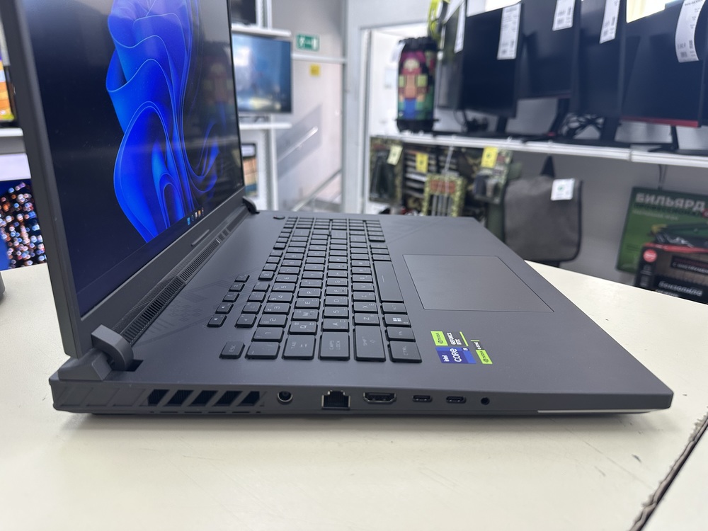 Ноутбук ASUS; Core i9-13900, Geforce RTX 4060, 16 Гб, 512 GB, Нет