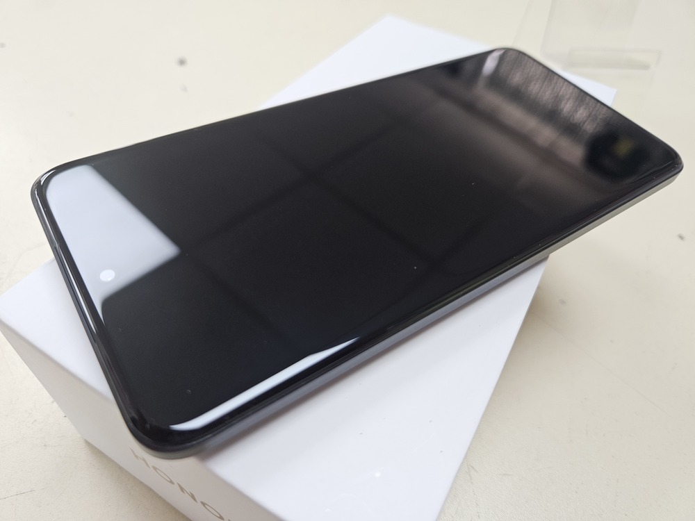 Смартфон Honor 200 8/256