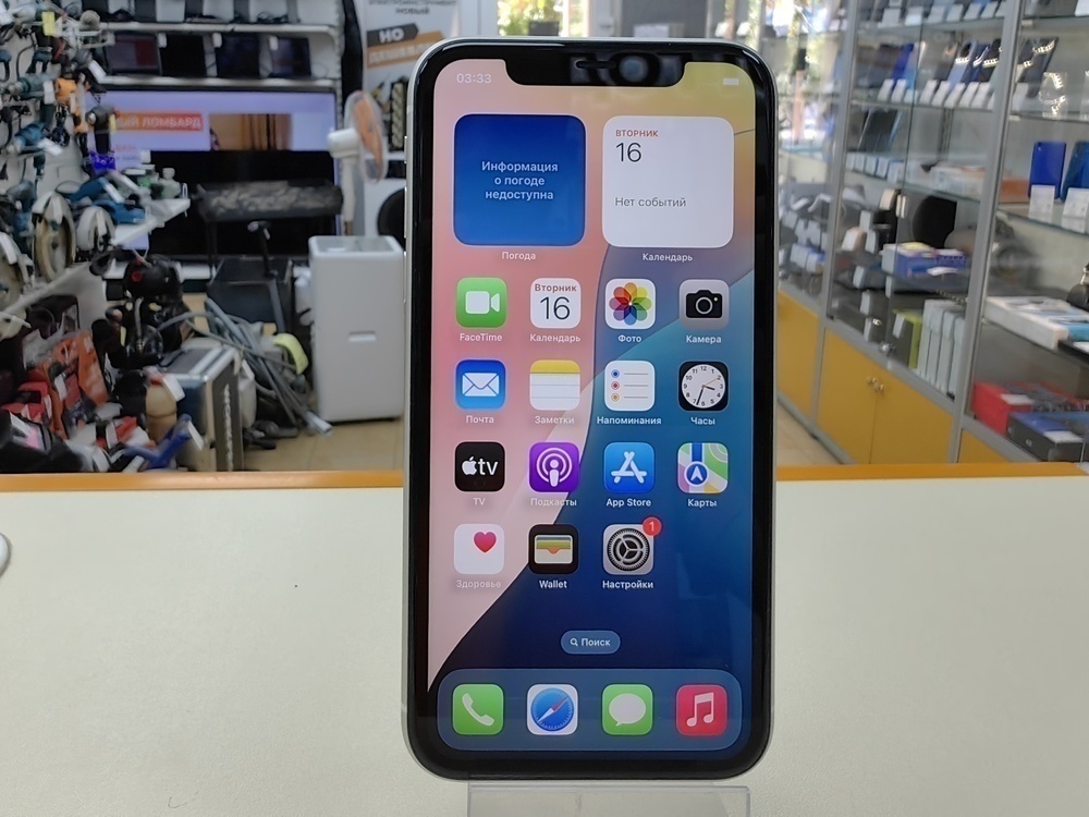 Смартфон Apple iPhone 11 64Gb