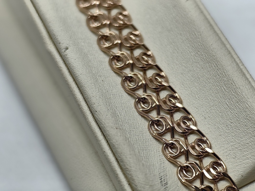 ЦПЛ585 ЦЕПЬ ПУСТОТЕЛАЯ Лав (Au 585)