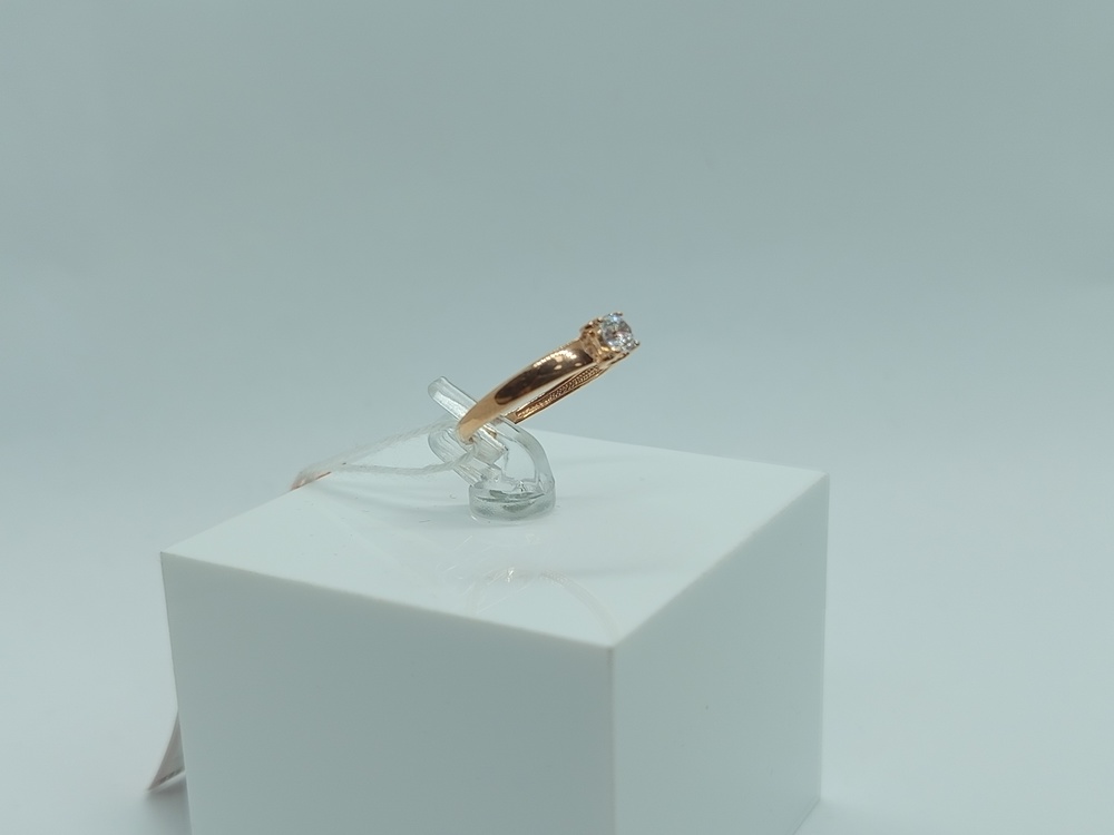 КОЛЬЦО С КАМНЕМ (Au 375)