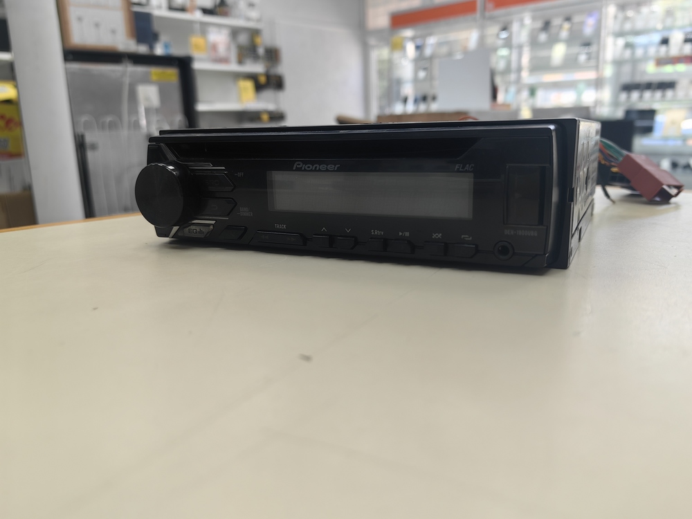 Автомагнитола Pioneer DEH-1900UBG