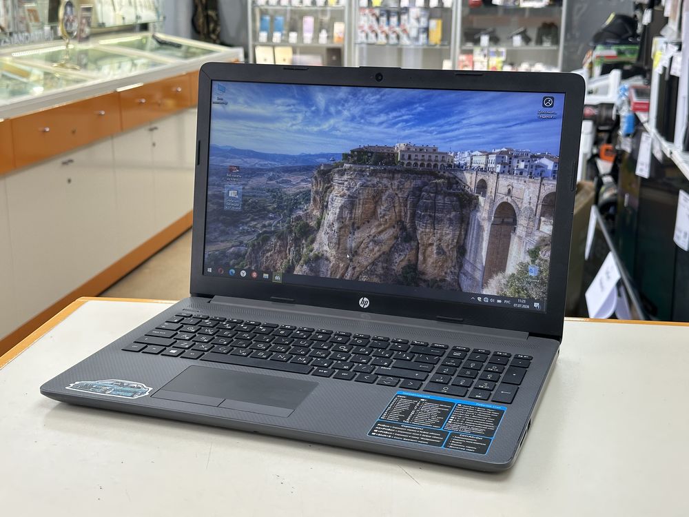 Ноутбук HP 255 g7; Silver 3050U, AMD Radeon (TM) Graphics, 4 Гб, 512 GB, Нет
