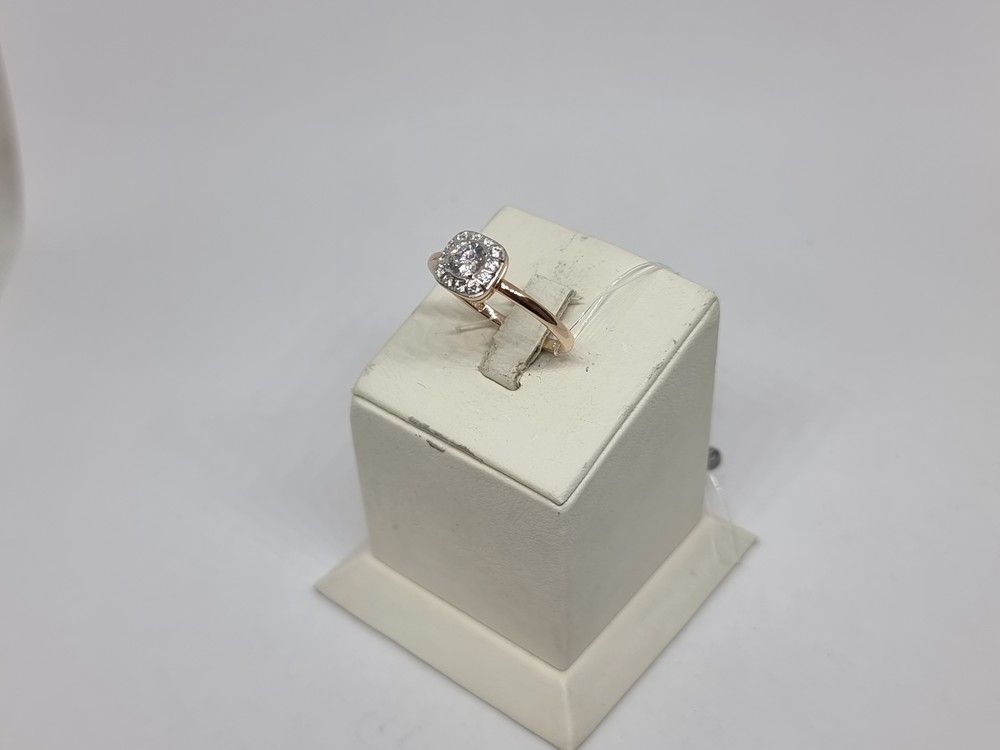 КОЛЬЦО С КАМНЯМИ (Au 585)