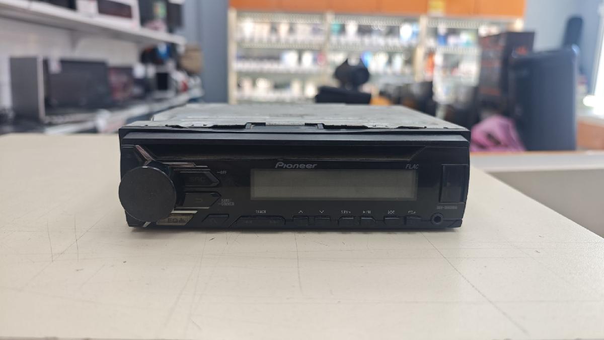 Автомагнитола Pioneer DEH-1900UBG
