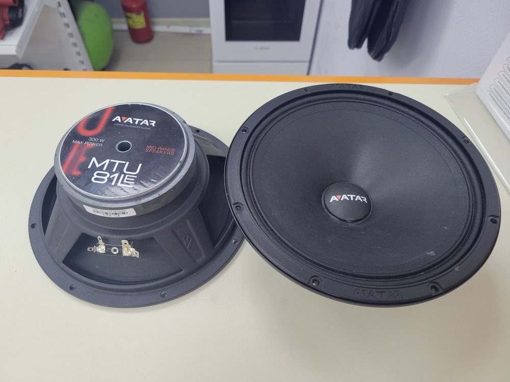 Автоакустика передняя Avatar mtu-81le;