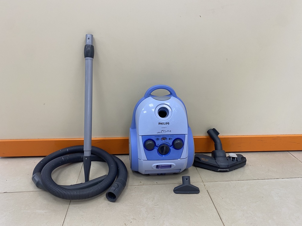 Пылесос Philips FC9071