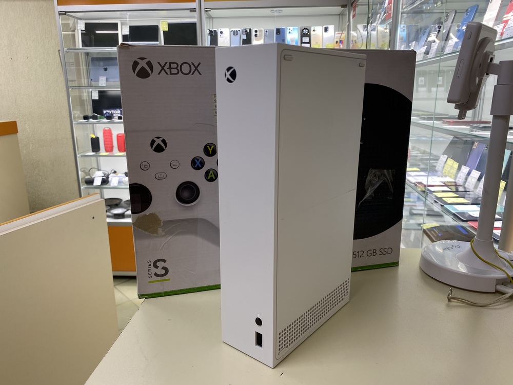Игровая приставка Xbox Series S 512Gb SSD