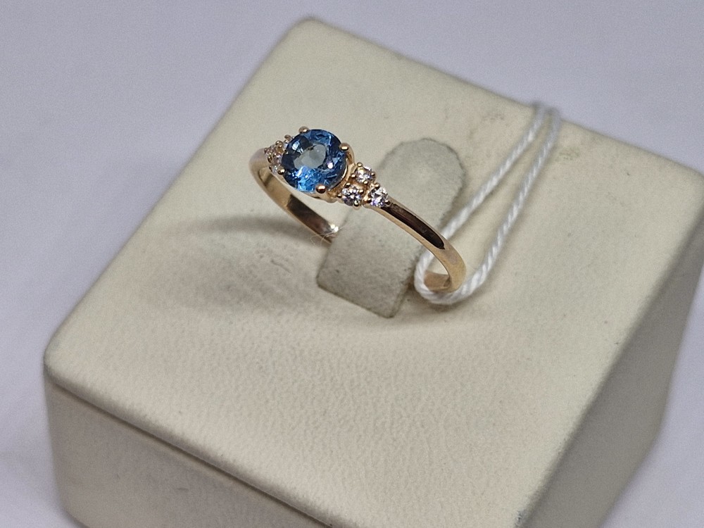 КОЛКМИ585 КОЛЬЦО С КАМНЯМИ (Au 585)