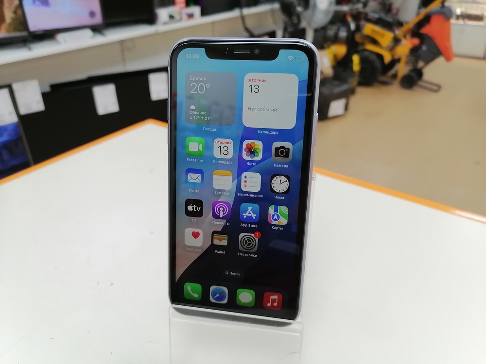 Смартфон Apple iPhone 11 128Gb