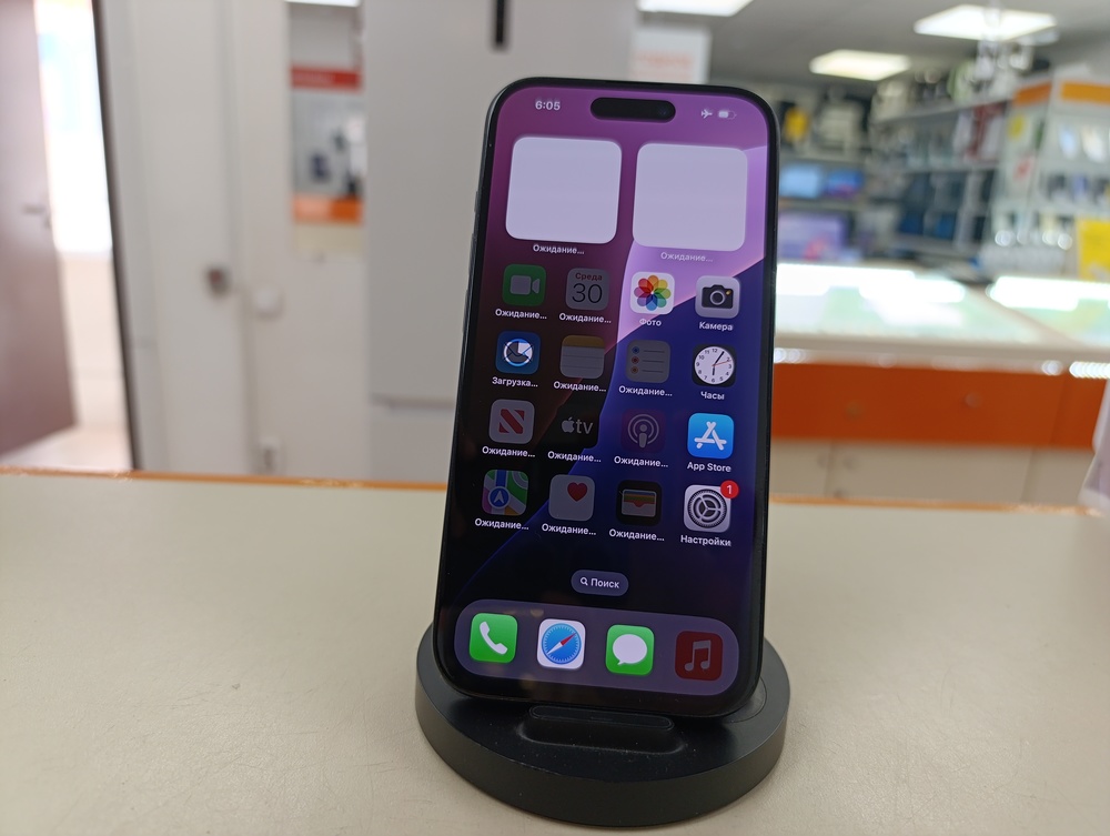 Смартфон Apple Iphone 15 128Gb