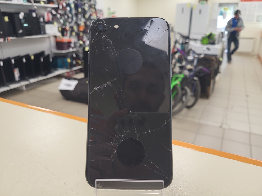 Смартфон Apple iPhone 8 64Gb