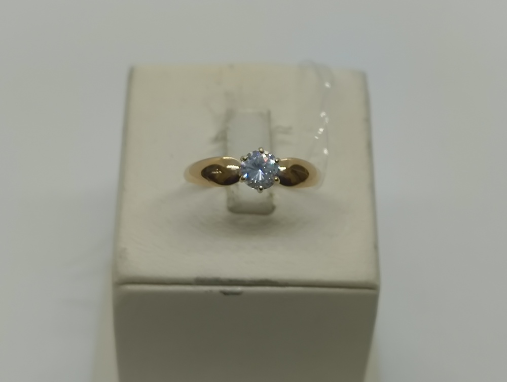 КОЛЬЦО С КАМНЕМ (Au 585)