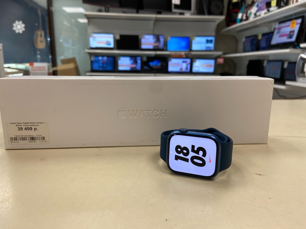 Смарт-часы Apple Watch Series 7 45mm