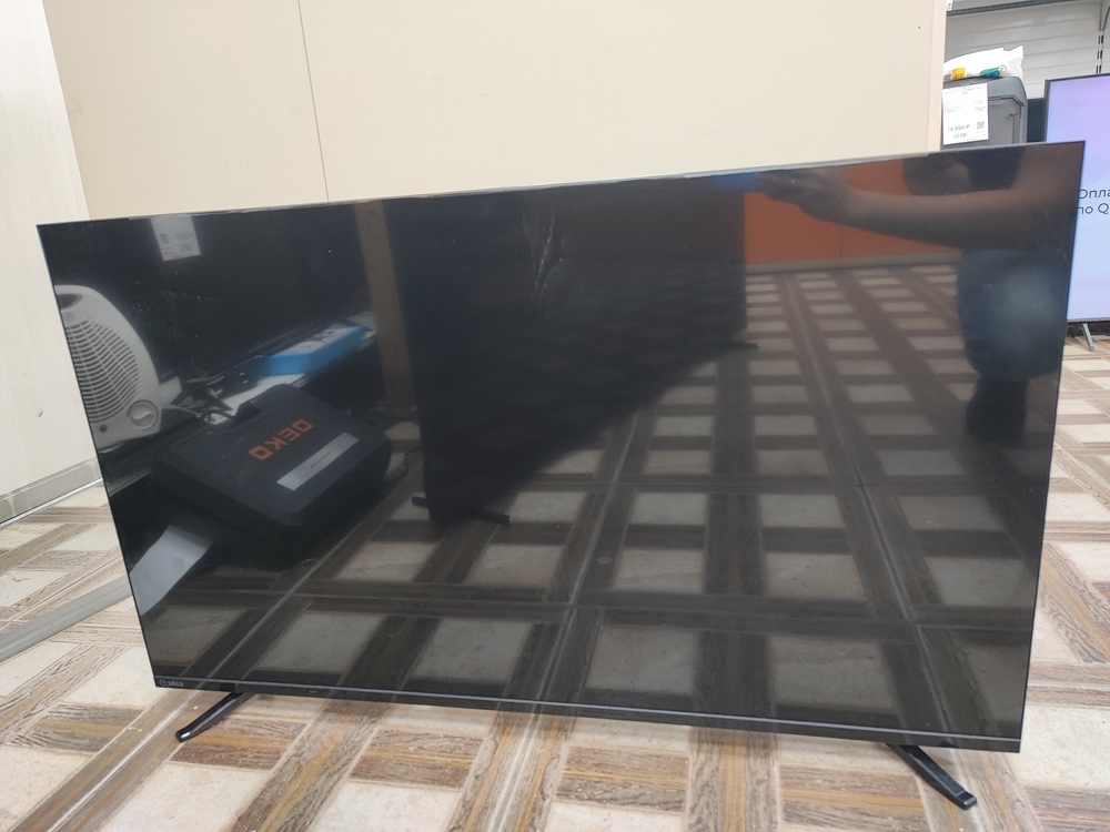 LED Телевизор SBER SDX-43U4124