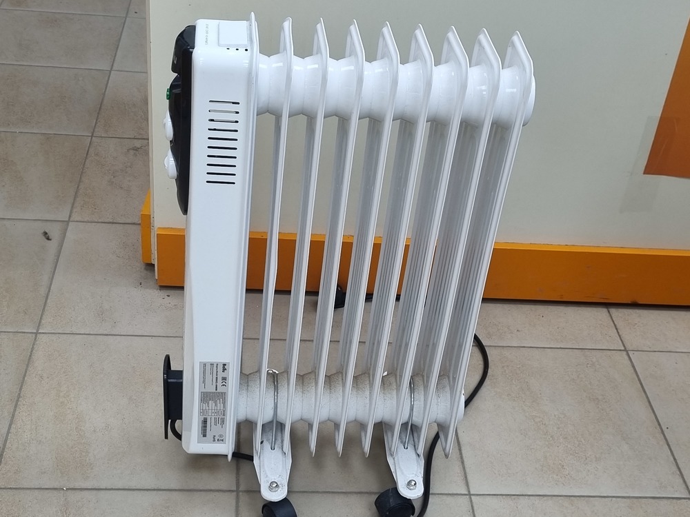 Масленный радиатор Ballu BOH/CL-09WRN