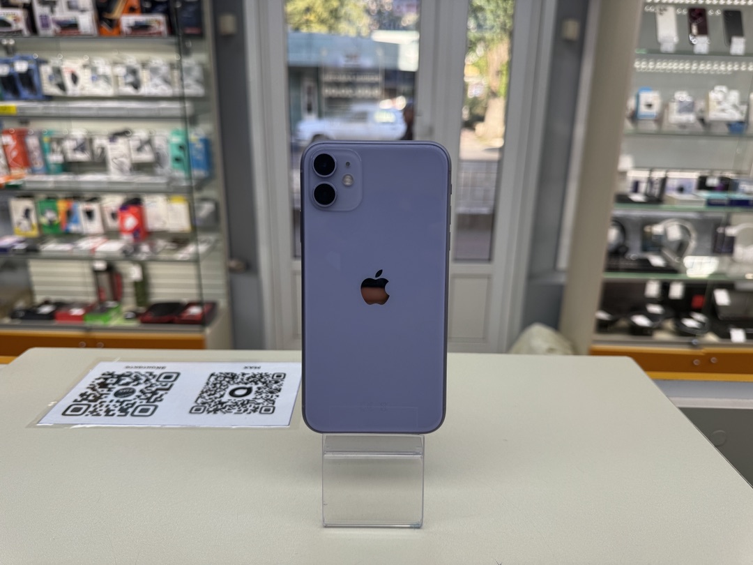 Смартфон Apple iPhone 11 128Gb