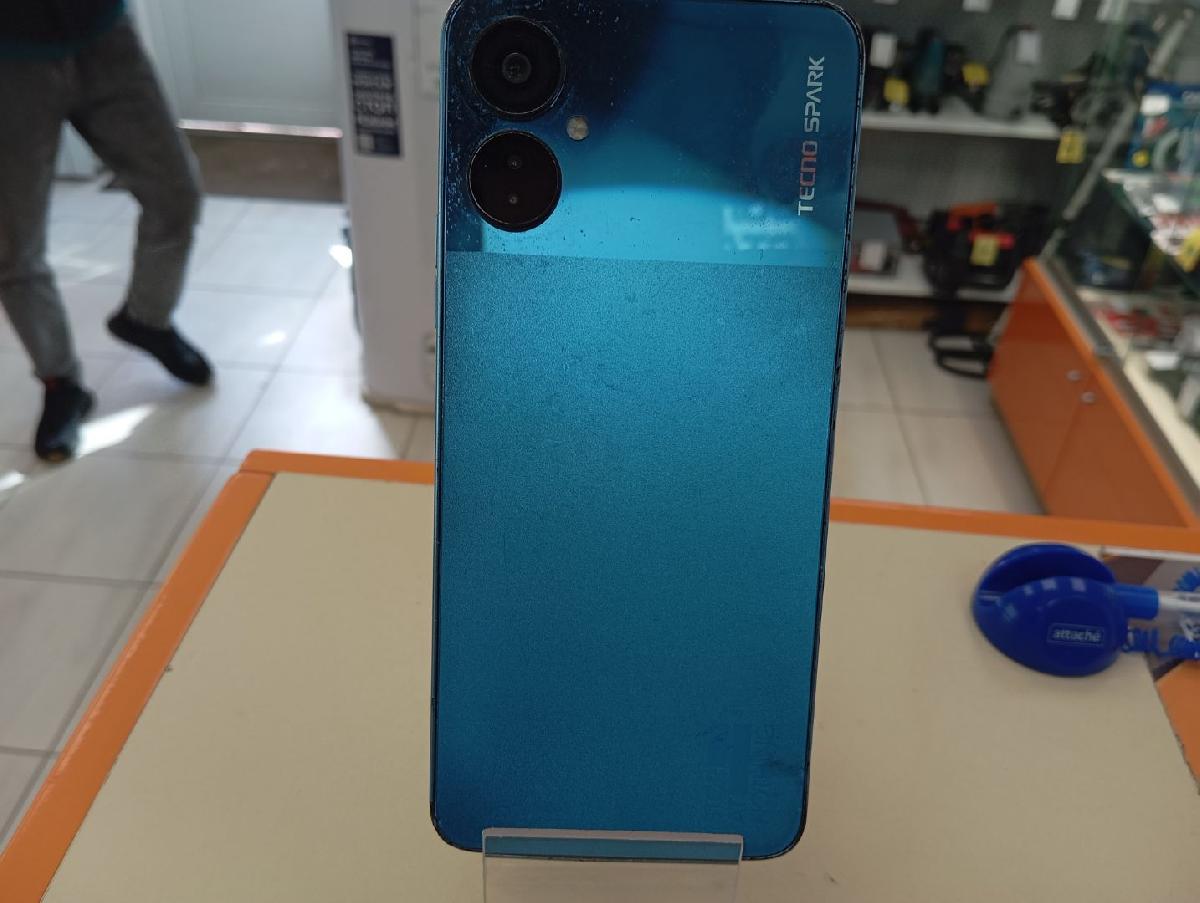 Смартфон Tecno Spark 9 PRO 4/128