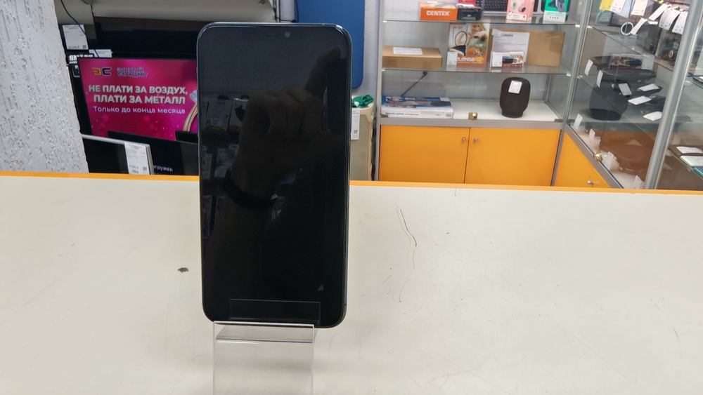 Смартфон Apple iPhone 11 Pro Max 64Gb