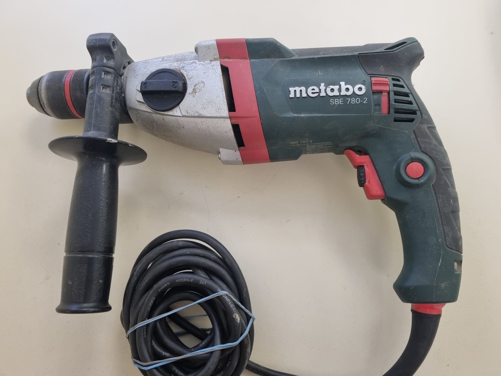 Дрель-ударная Metabo SBE 780-2