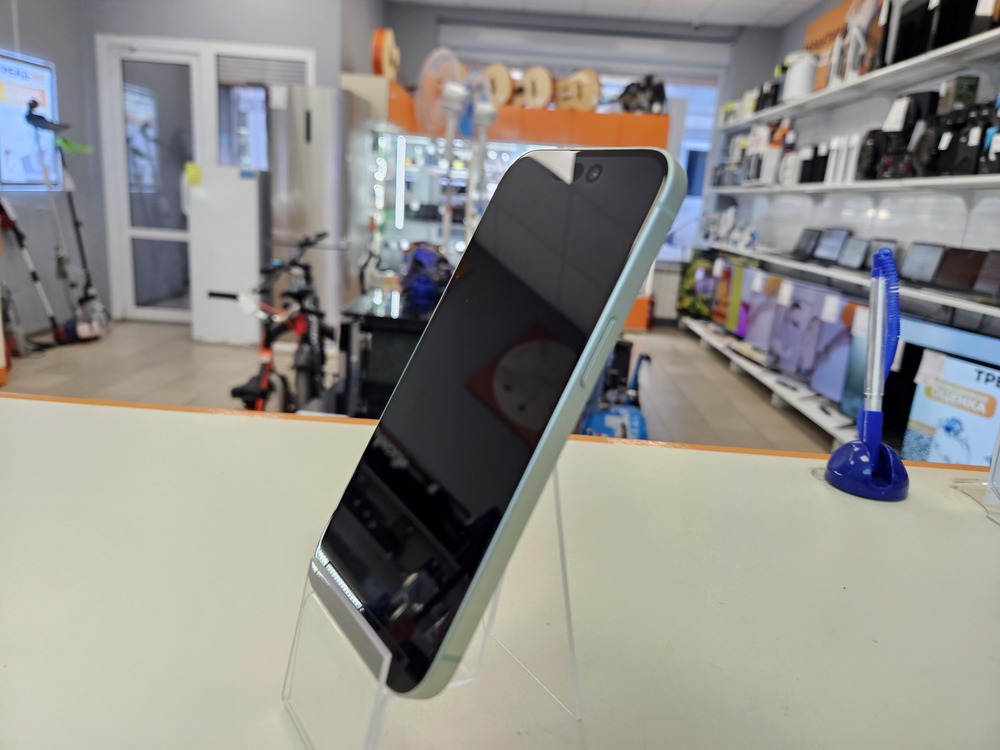 Смартфон Apple Iphone 15 128Gb
